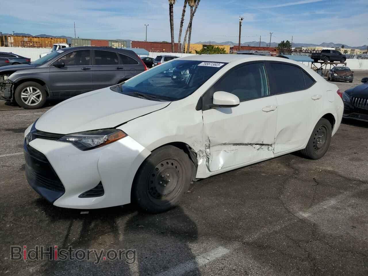 Фотография 5YFBURHE3HP596644 - TOYOTA COROLLA 2017