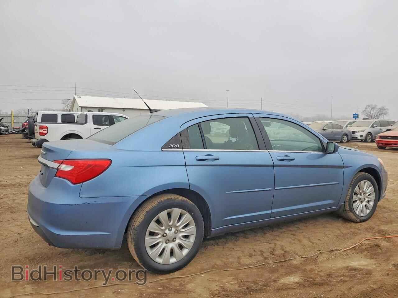 2011 CHRYSLER 200 - VIN: 1C3BC4FB8BN538424 - Фото 3