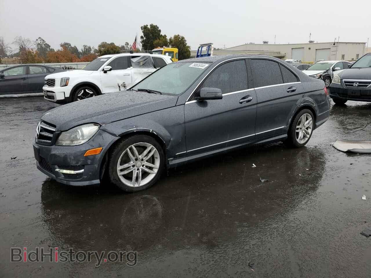 Photo WDDGF8AB2EA939928 - MERCEDES-BENZ C-CLASS 2014