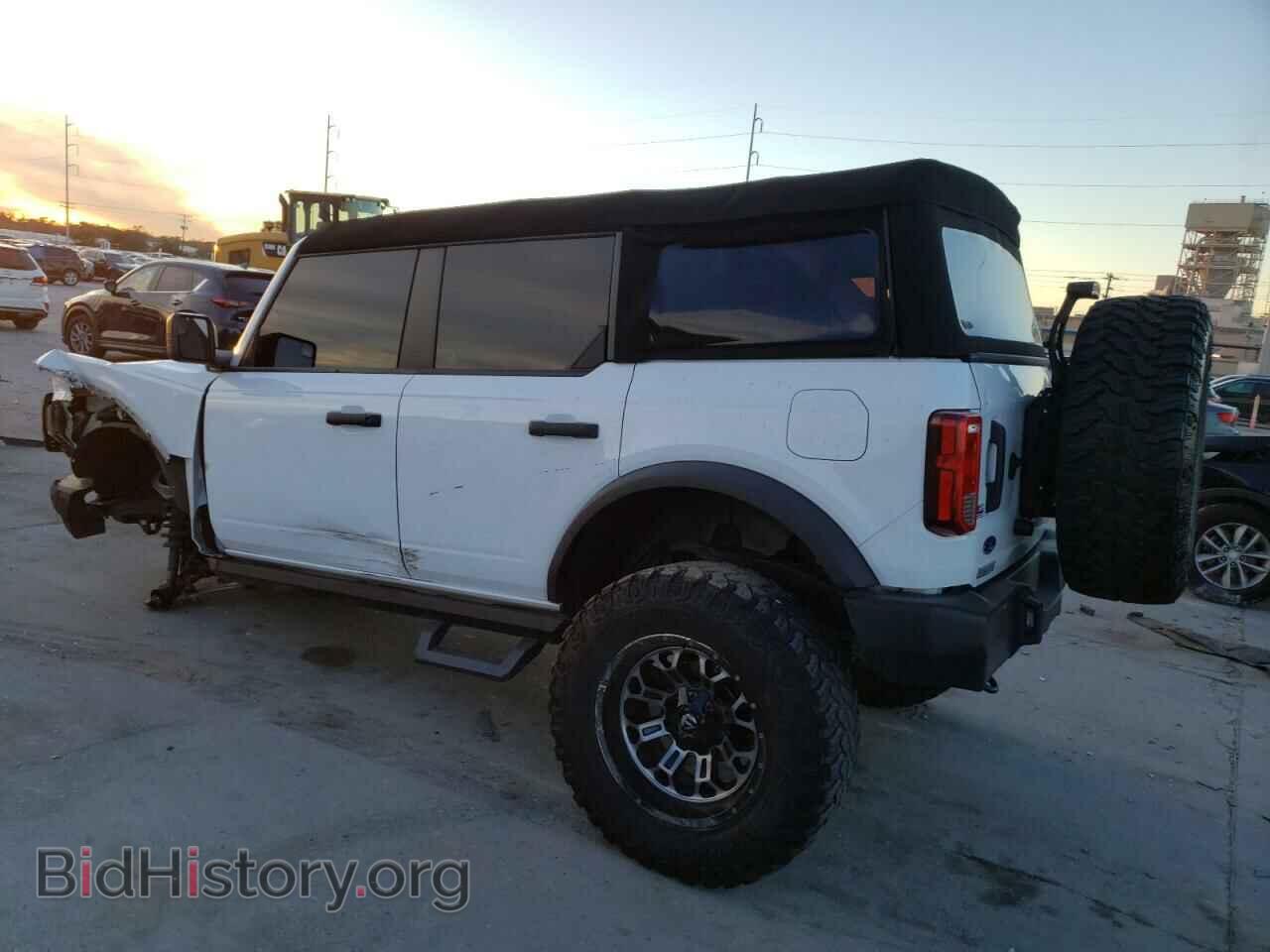 2023 FORD BRONCO - VIN: 1FMEE5BP8PLB17943 - Фото 2