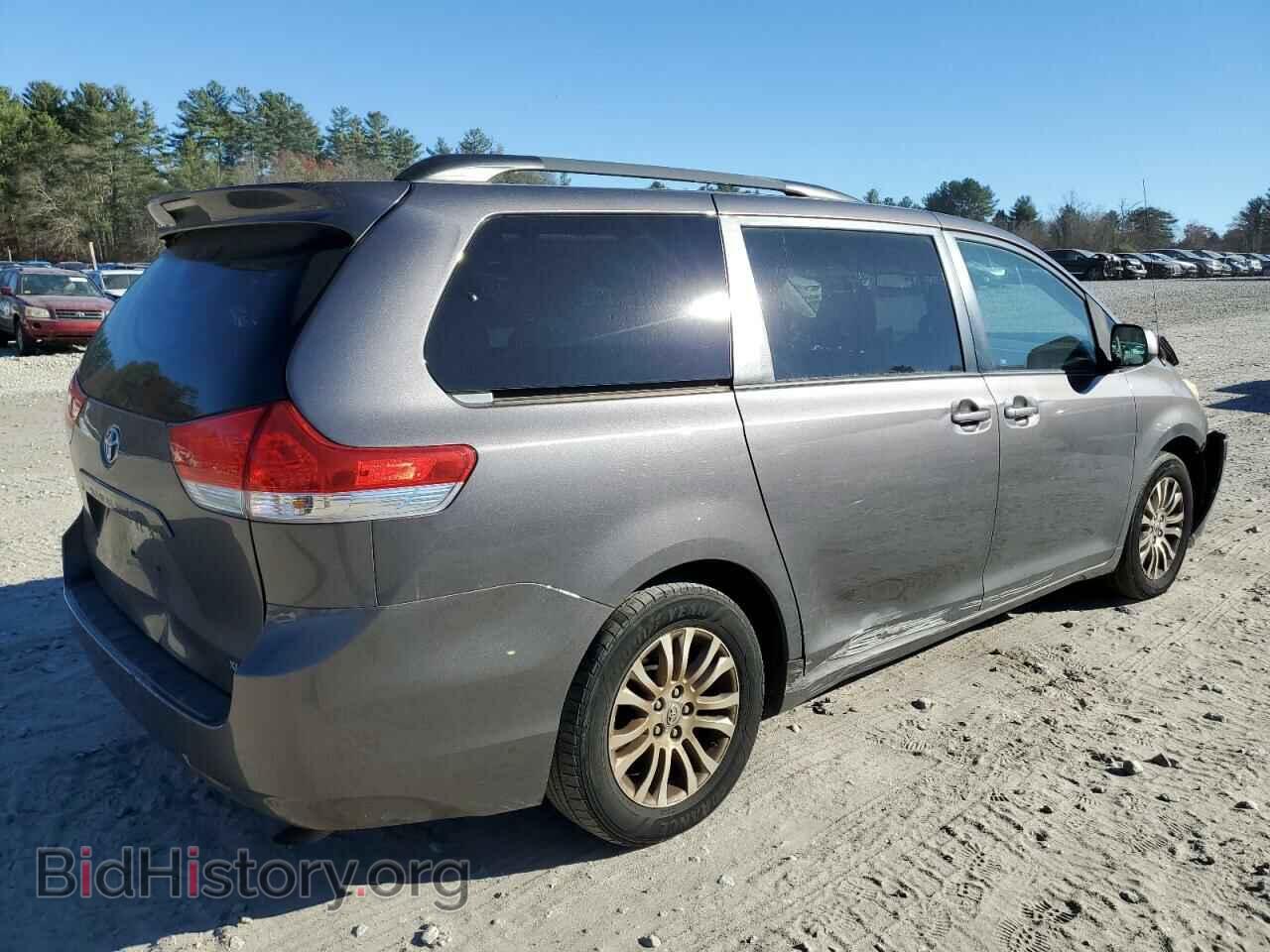 2012 TOYOTA All Models - VIN: 5TDYK3DC5CS218911 - Фото 3