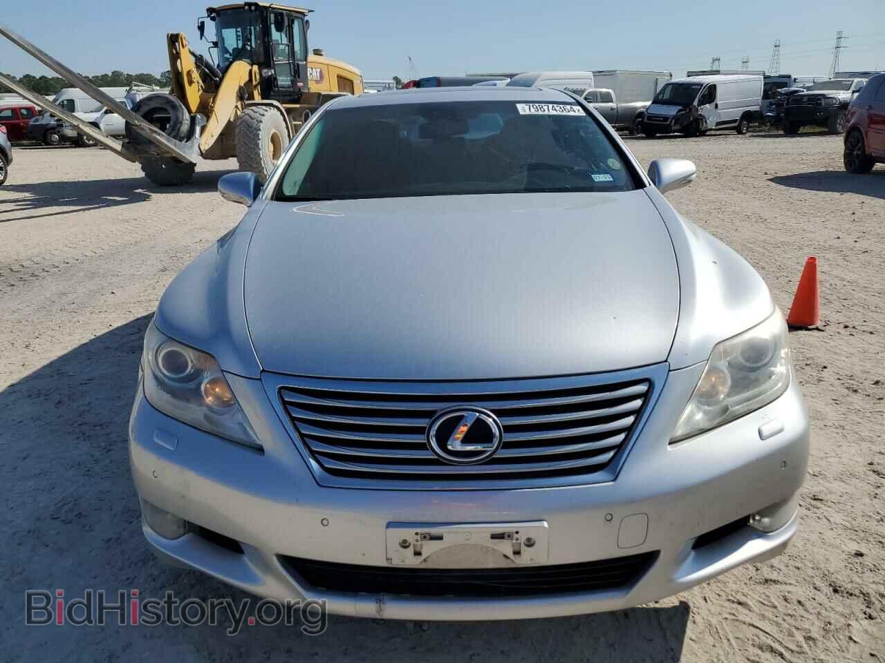 2012 LEXUS LS460 - VIN: JTHBL5EFXC5111106 - Photo 5