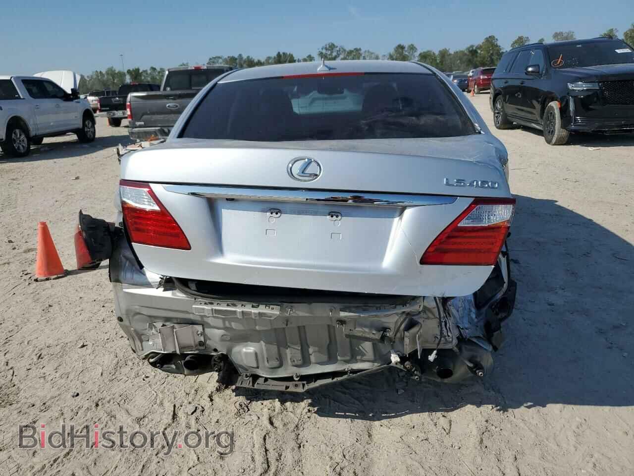 2012 LEXUS LS460 - VIN: JTHBL5EFXC5111106 - Photo 6