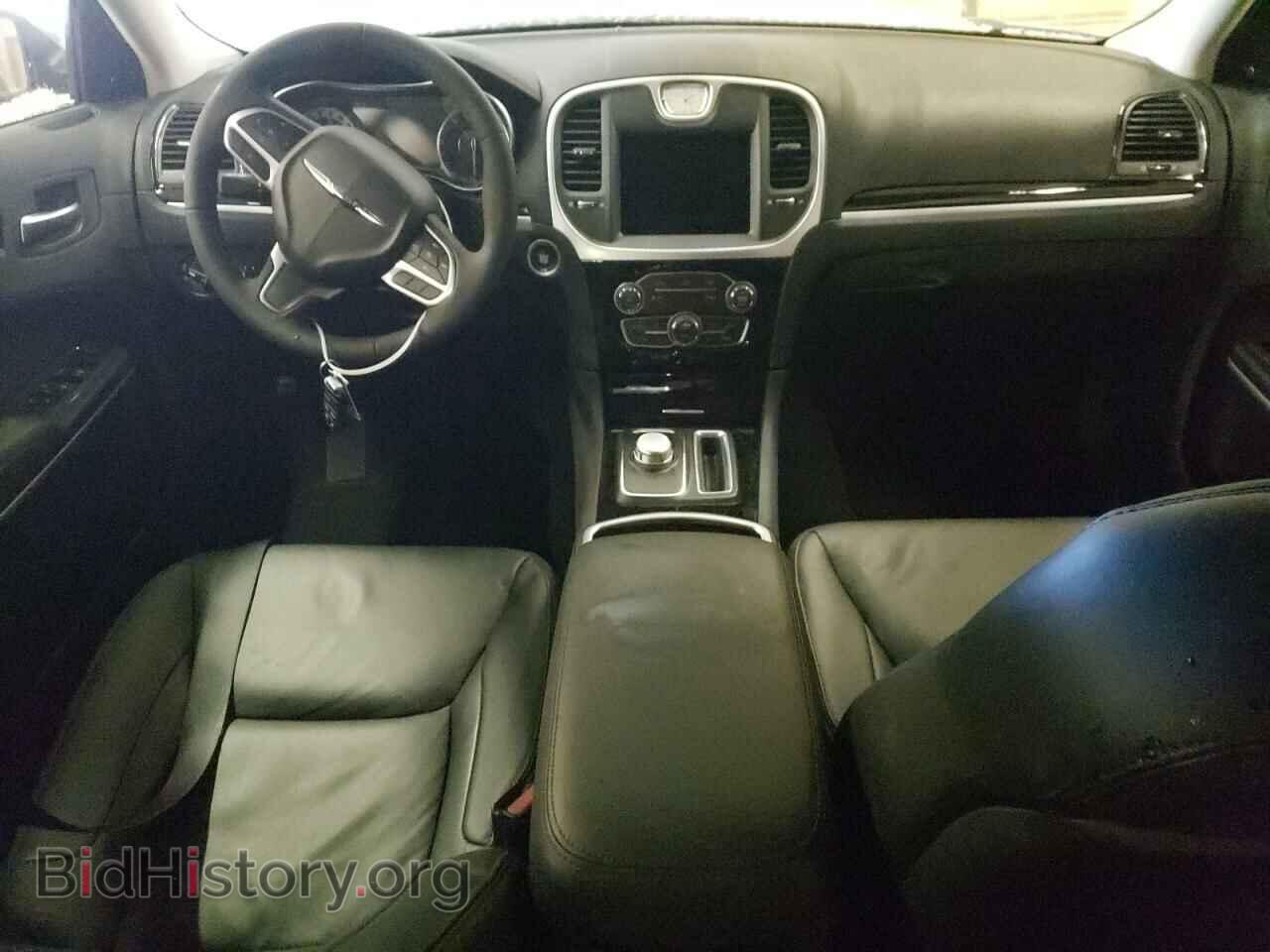 2023 CHRYSLER 300 - VIN: 2C3CCASG0PH628493 - Фото 8