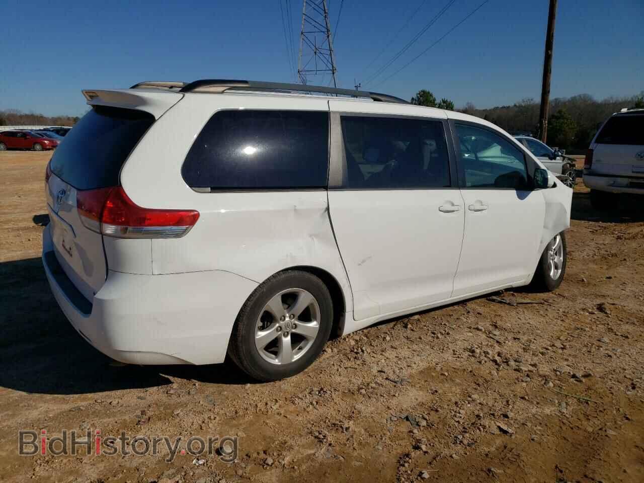 2013 TOYOTA All Models - VIN: 5TDKK3DC8DS403588 - Фото 3