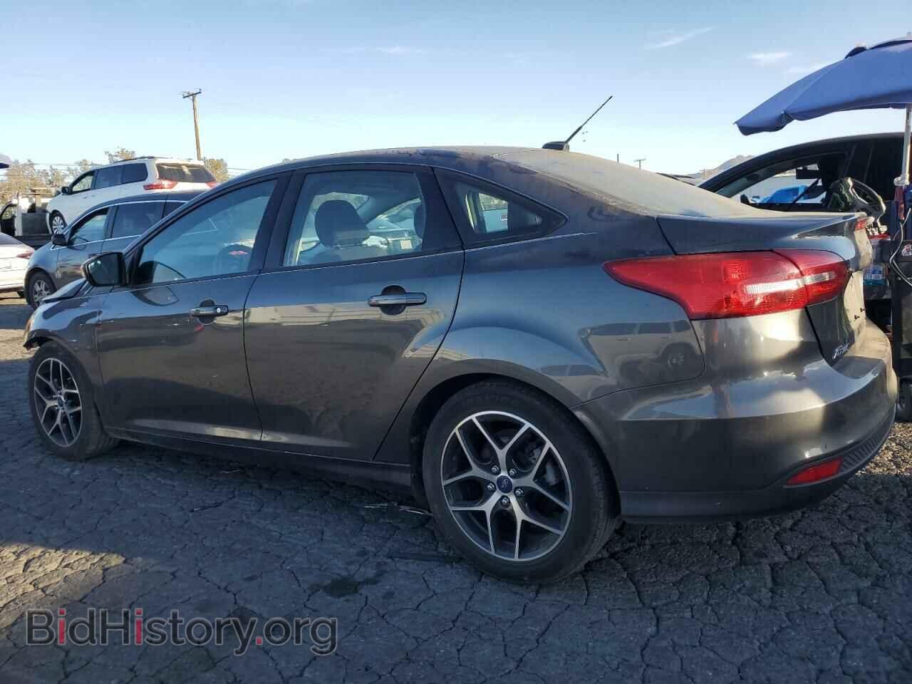 2017 FORD FOCUS - VIN: 1FADP3FEXHL221073 - Photo 2