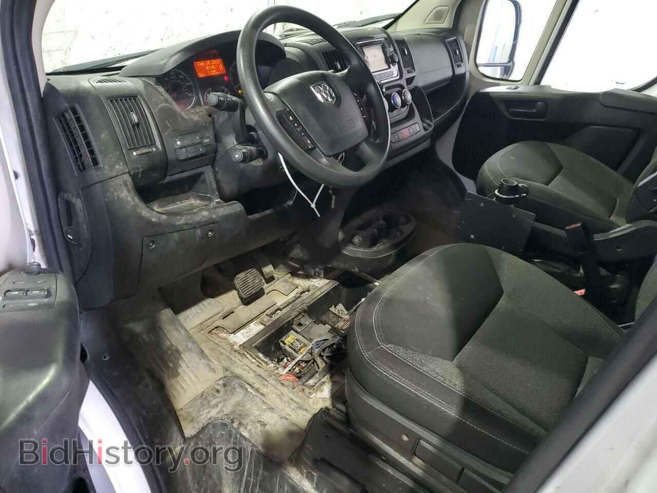 2016 RAM All Models - VIN: 3C6TRVBG1GE109795 - Фото 8