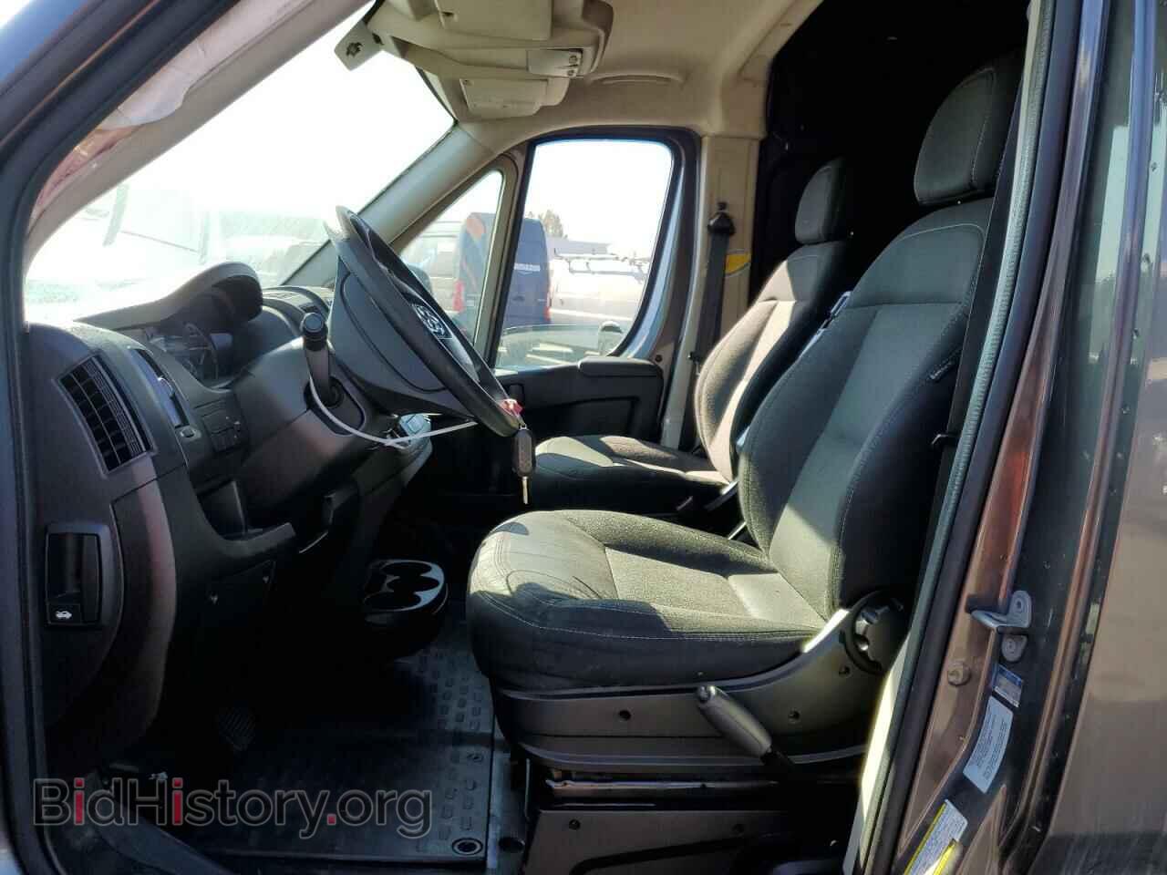 2015 RAM All Models - VIN: 3C6TRVCD0FE505106 - Фото 7