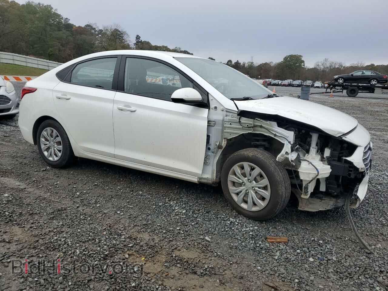 2019 HYUNDAI ACCENT - VIN: 3KPC24A36KE076565 - Фото 4