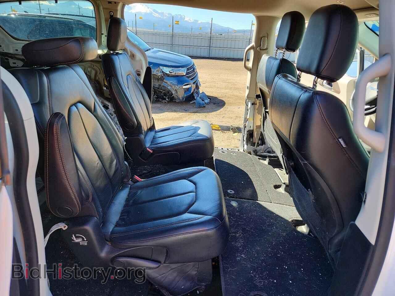 2019 CHRYSLER PACIFICA - VIN: 2C4RC1BG7KR554076 - Фото 10
