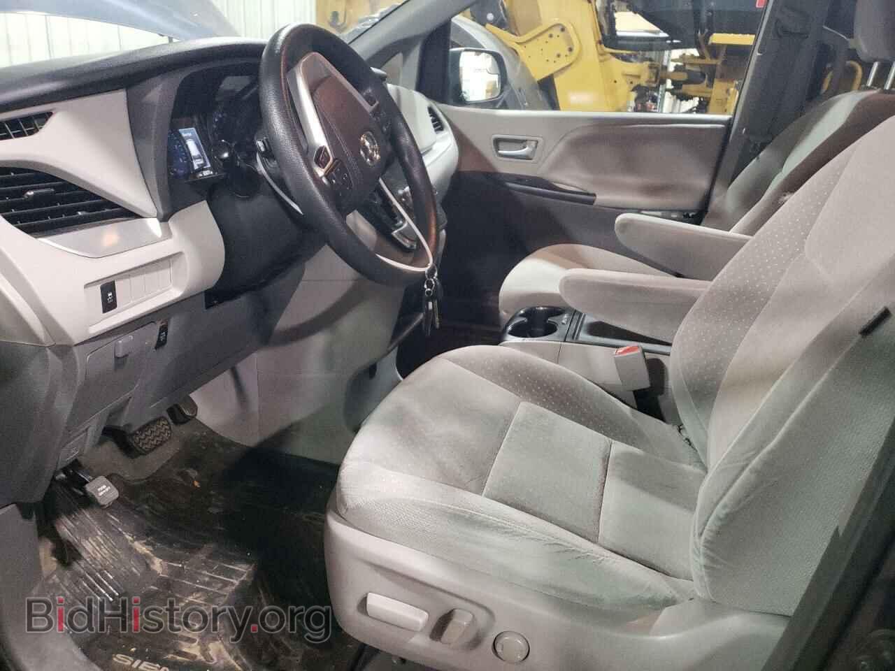 2018 TOYOTA All Models - VIN: 5TDJZ3DC3JS197731 - Фото 7