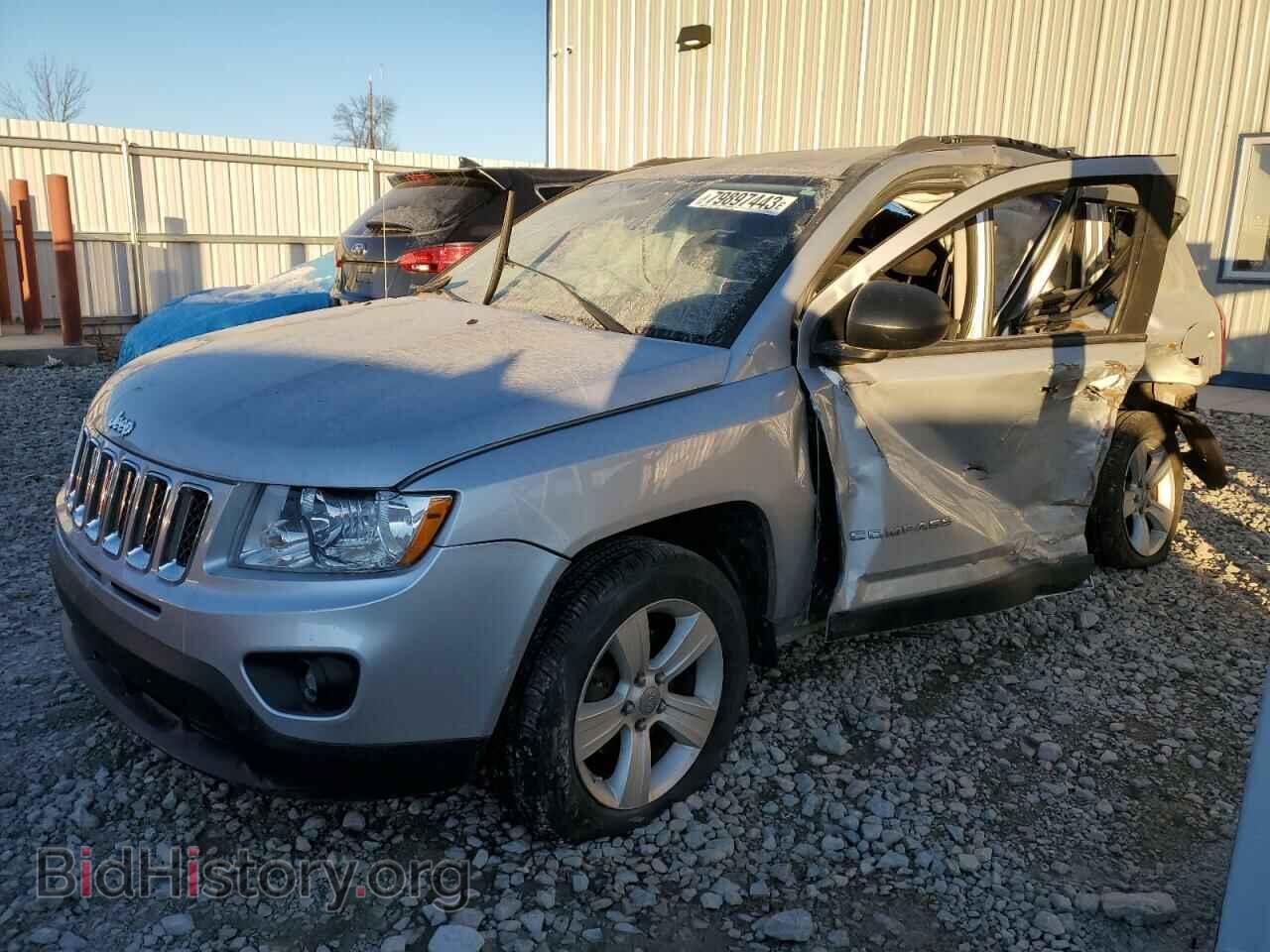 Photo 1J4NT1FB0BD224502 - JEEP COMPASS 2011