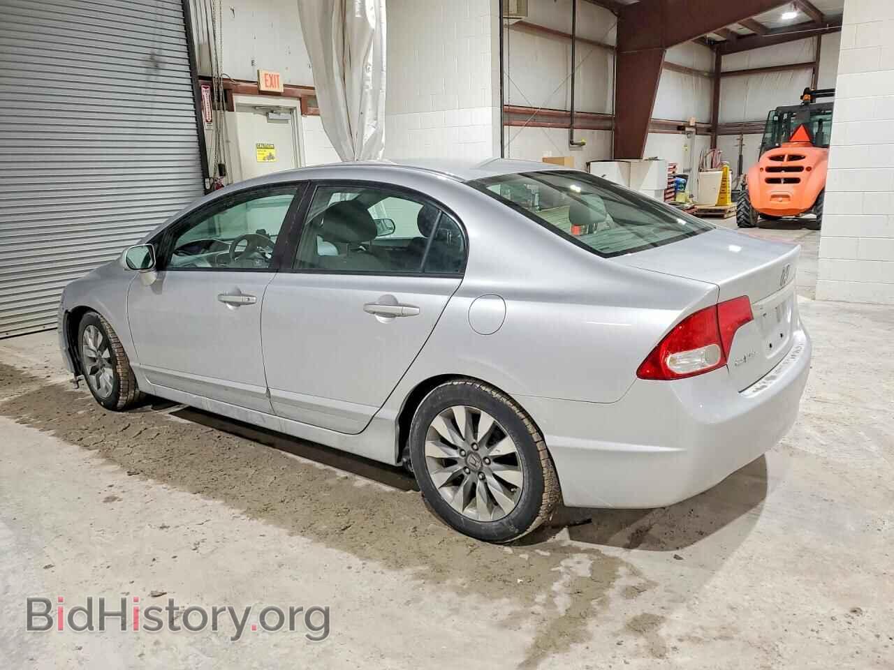 2010 HONDA CIVIC - VIN: 2HGFA1F81AH529496 - Фото 2