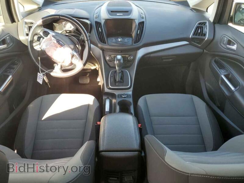 2013 Ford CMAX (VIN 1FADP5AU7DL519293) — photo 8 of 13