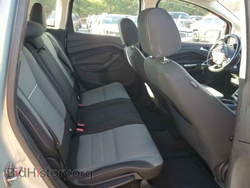 2013 Ford CMAX (VIN 1FADP5AU7DL519293) — photo 10 of 13