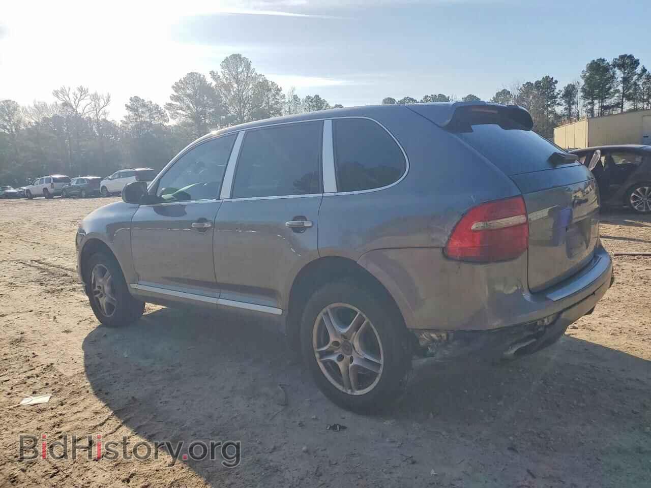 2010 PORSCHE CAYENNE - VIN: WP1AA2AP2ALA01139 - Photo 2