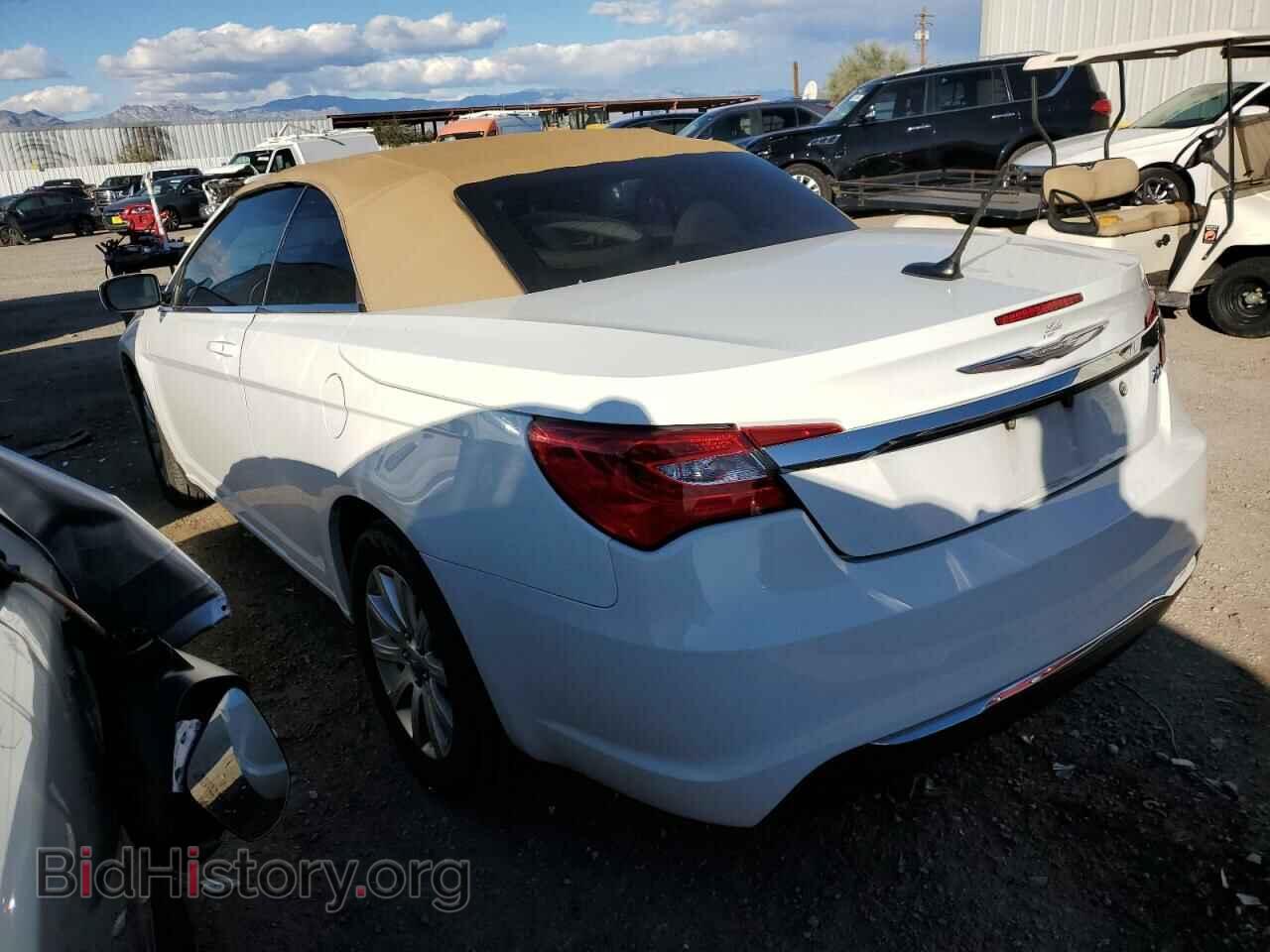 2012 CHRYSLER 200 - VIN: 1C3BCBEB4CN119123 - Фото 2