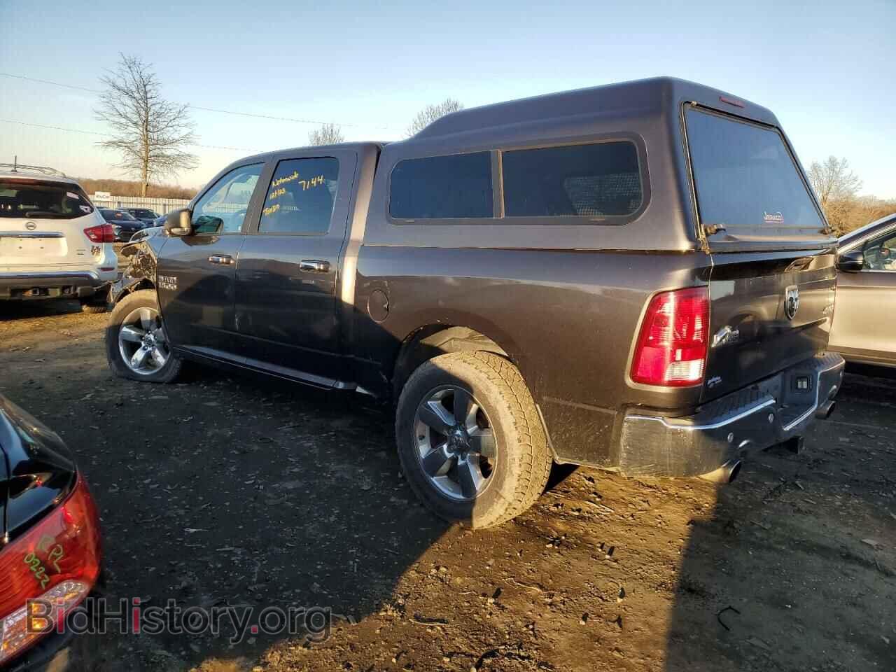 2017 RAM 1500 - VIN: 3C6RR7LT9HG677316 - Фото 2