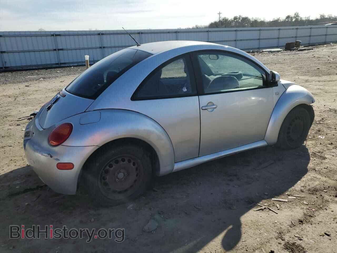 2000 VOLKSWAGEN BEETLE - VIN: 3VWCC21C5YM426264 - Фото 3
