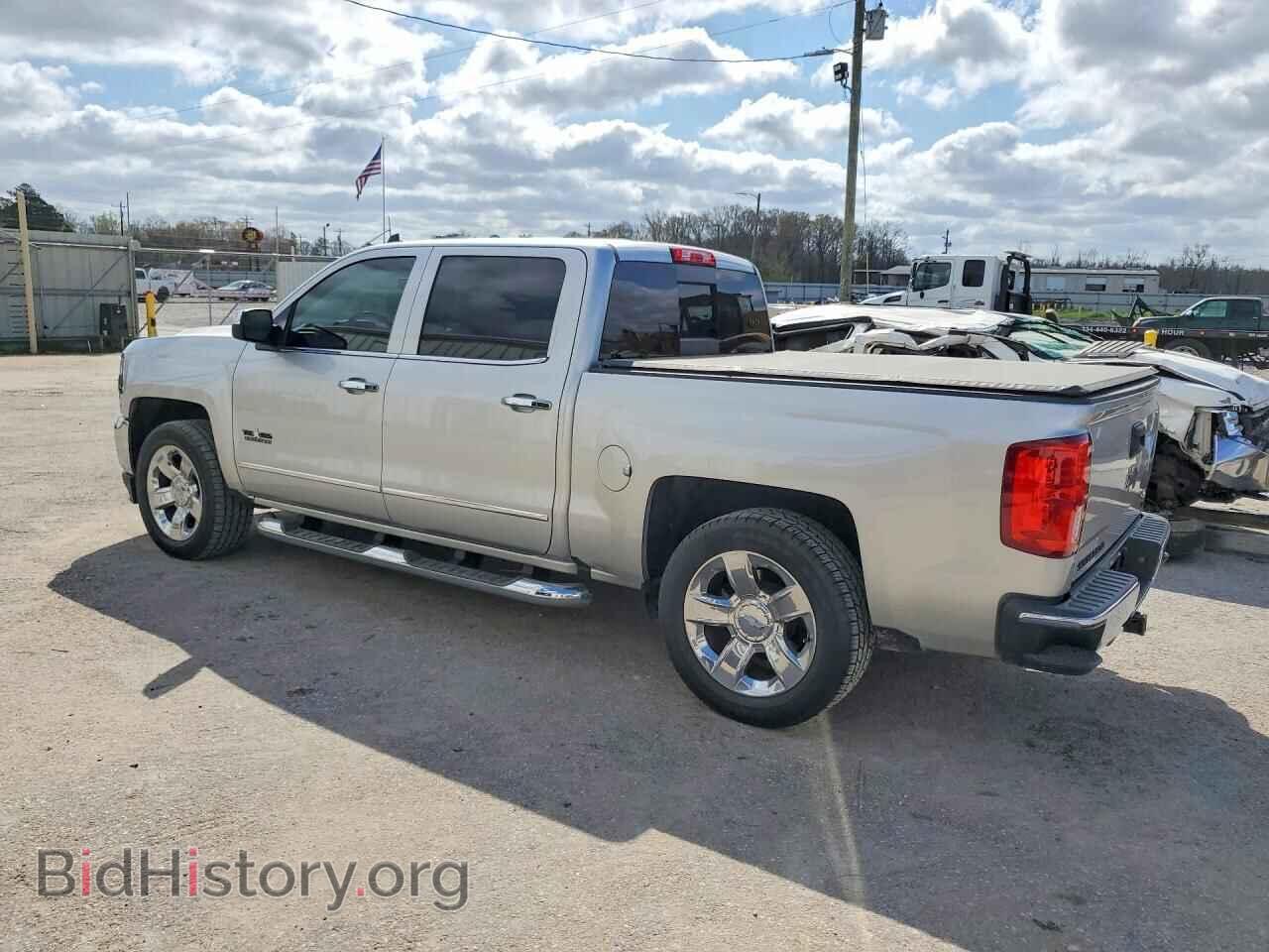 2018 CHEVROLET SILVERADO - VIN: 3GCPCSEC0JG326821 - Фото 2