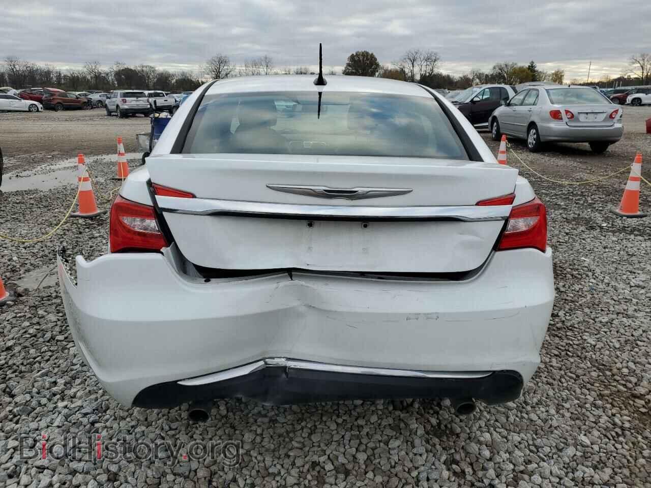 2013 CHRYSLER 200 - VIN: 1C3CCBCG0DN553186 - Фото 6