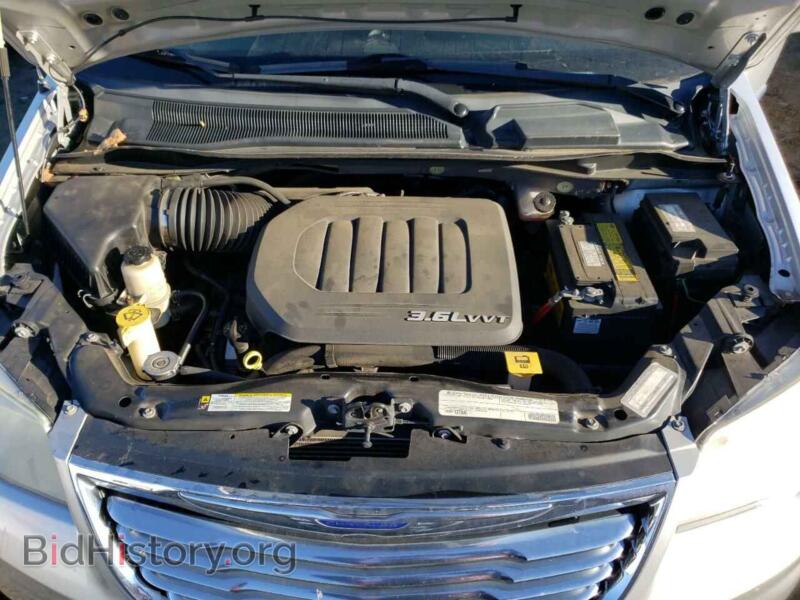2011 Chrysler MINIVAN (VIN 2A4RR8DG4BR633798) — фото 12 из 14
