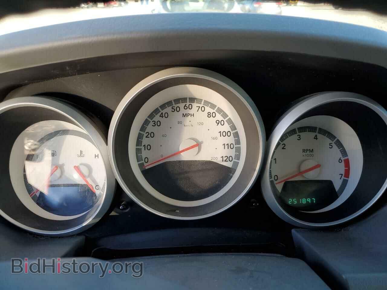 2010 DODGE All Models - VIN: 2D4RN3D18AR332341 - Фото 9