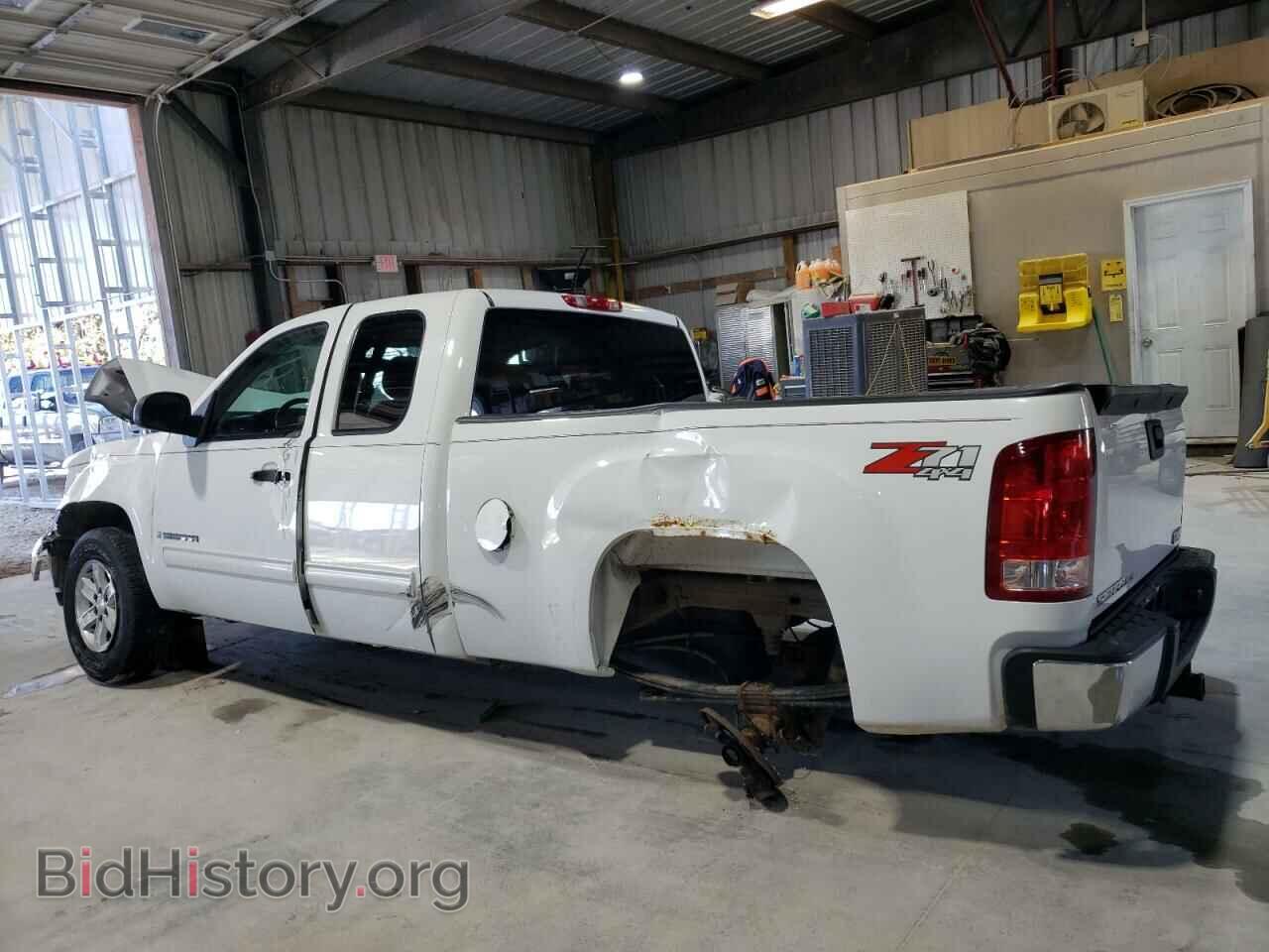 2007 GMC SIERRA - VIN: 1GTEK19J67Z528794 - Фото 2