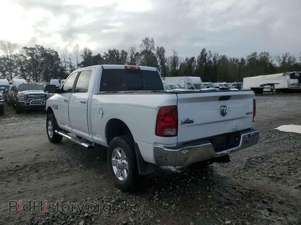2014 RAM All Models - VIN: 3C6UR5DL7EG107372 - Photo 2