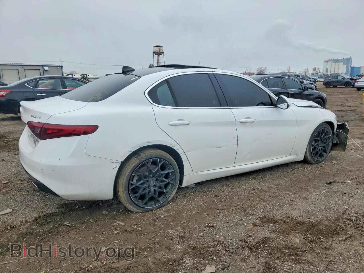 2018 ALFA ROMEO GIULIA - VIN: ZARFAECN9J7589608 - Photo 3