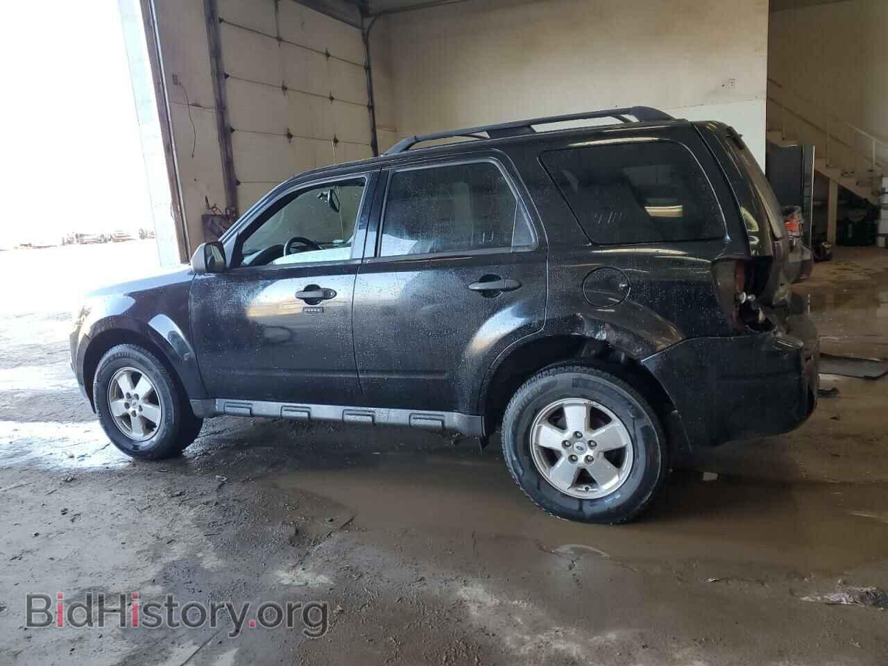 2011 FORD ESCAPE - VIN: 1FMCU9D70BKB93234 - Фото 2
