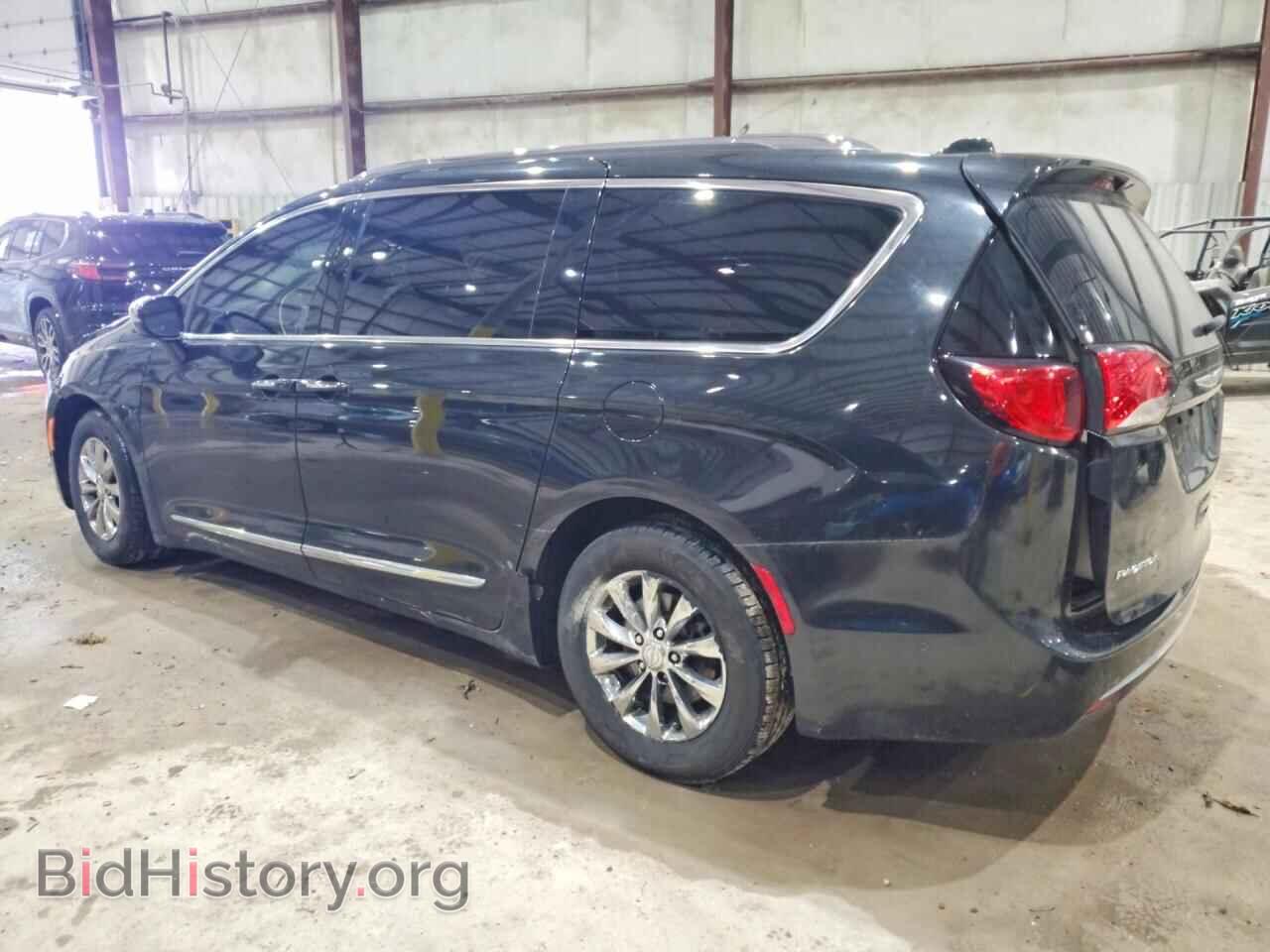 2017 CHRYSLER PACIFICA - VIN: 2C4RC1GG5HR650676 - Фото 2