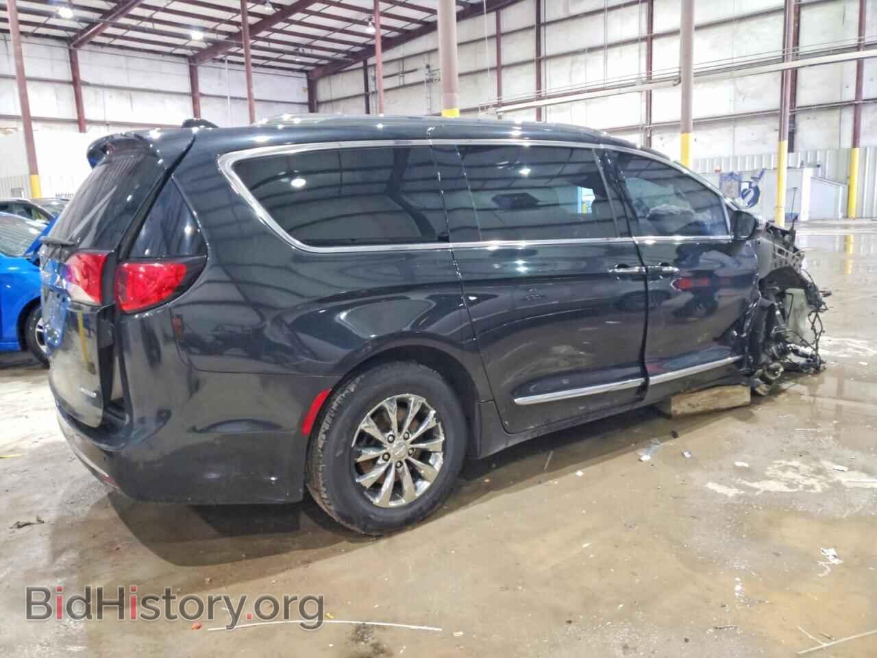 2017 CHRYSLER PACIFICA - VIN: 2C4RC1GG5HR650676 - Фото 3