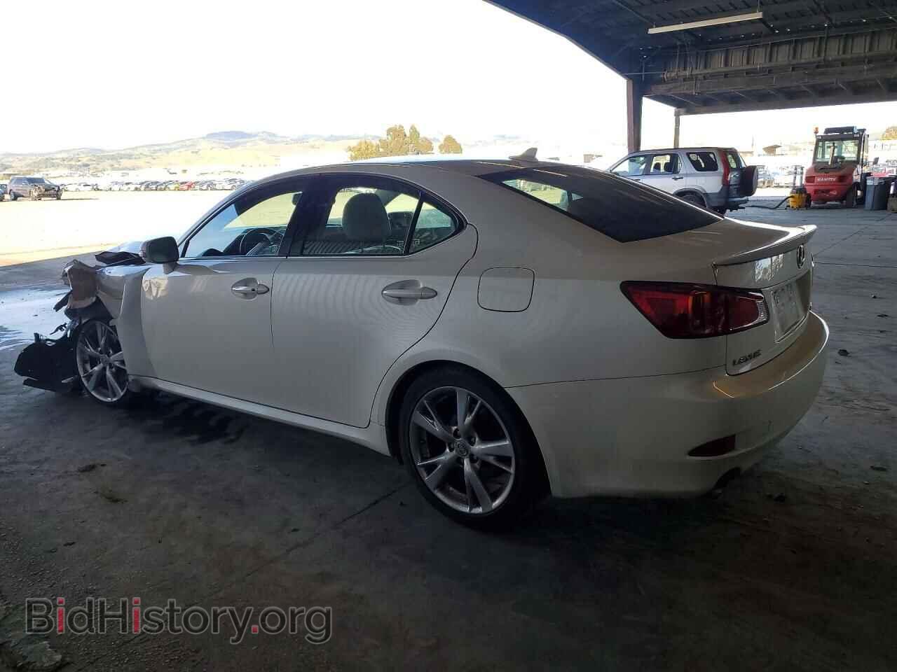 2010 LEXUS IS - VIN: JTHBF5C27A2096764 - Фото 2