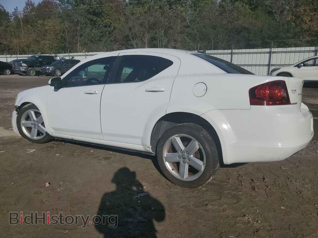 2011 DODGE AVENGER - VIN: 1B3BD1FB9BN557315 - Фото 2
