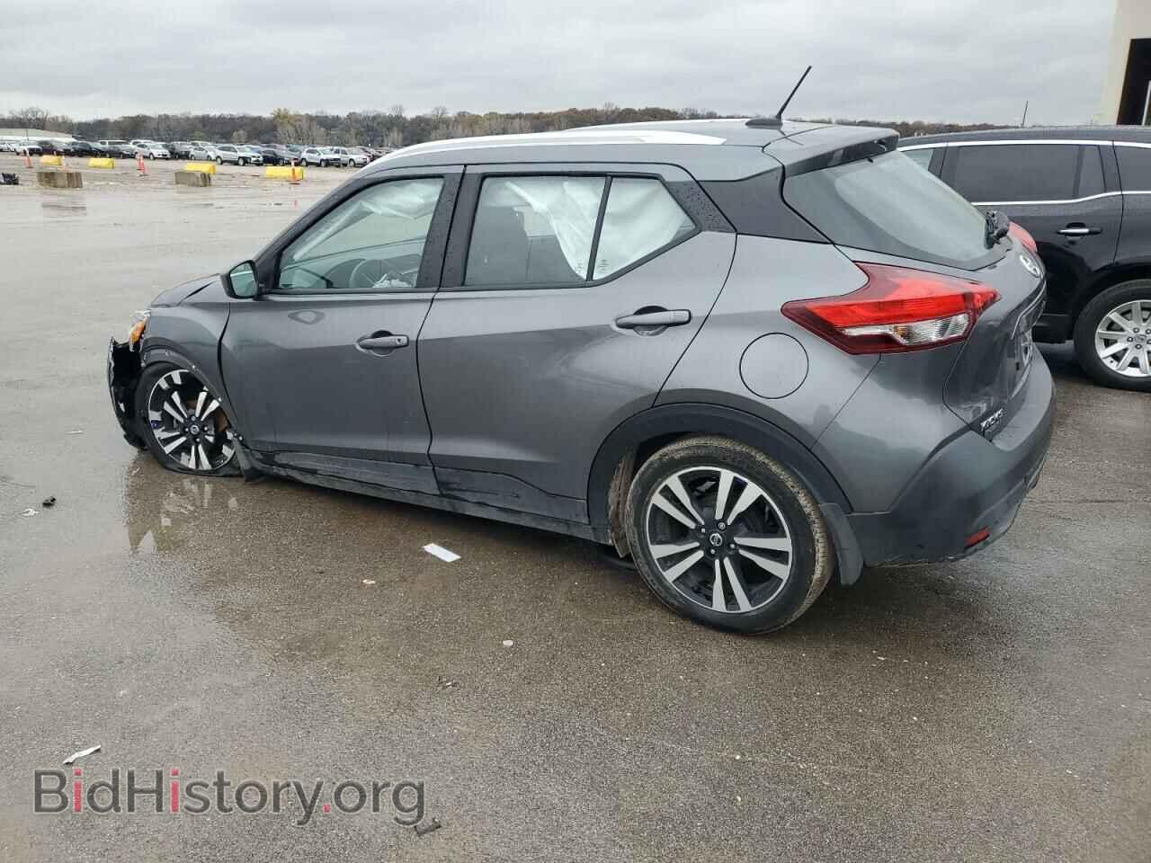 2019 NISSAN KICKS - VIN: 3N1CP5CU3KL558163 - Фото 2