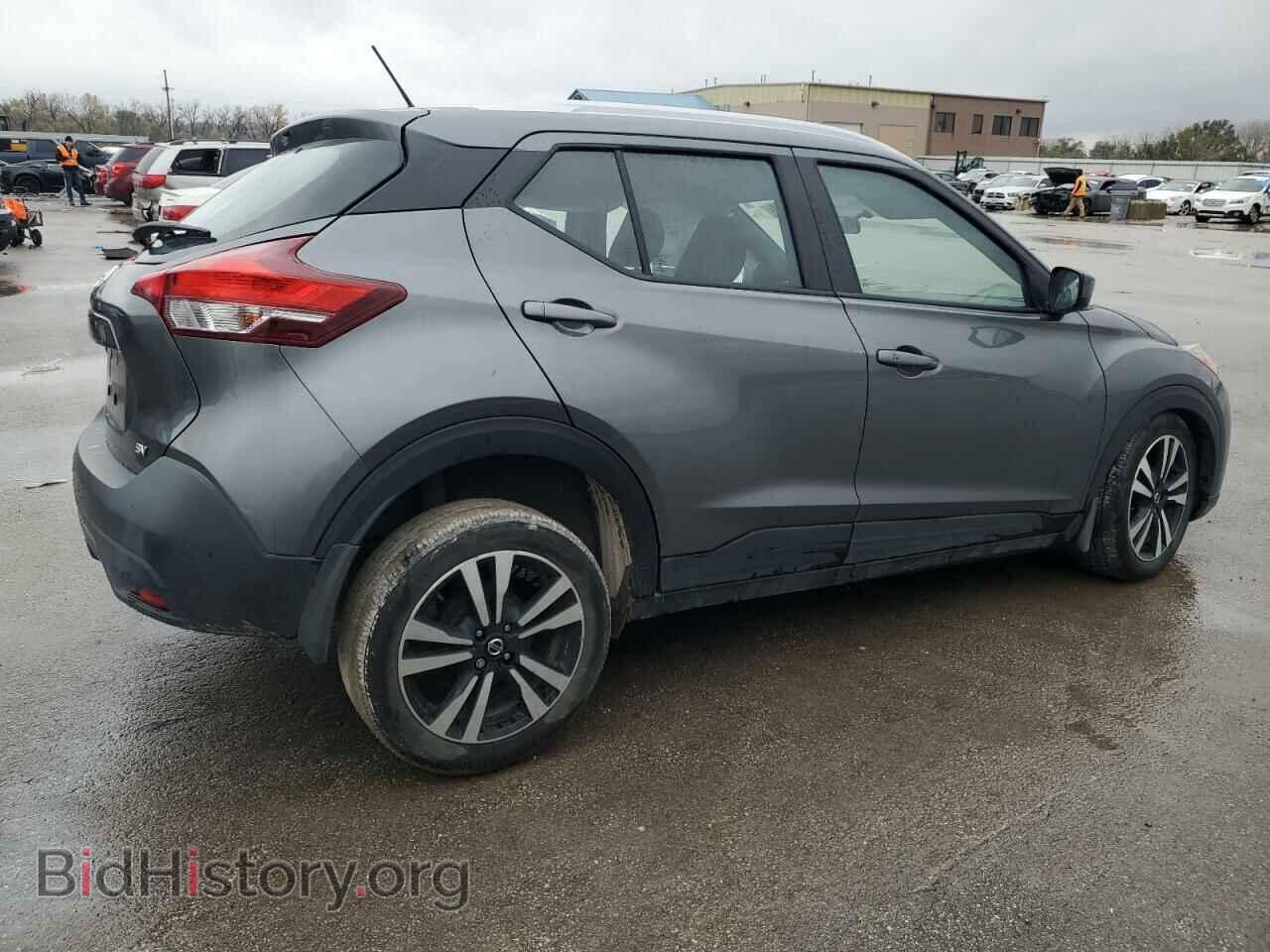 2019 NISSAN KICKS - VIN: 3N1CP5CU3KL558163 - Фото 3