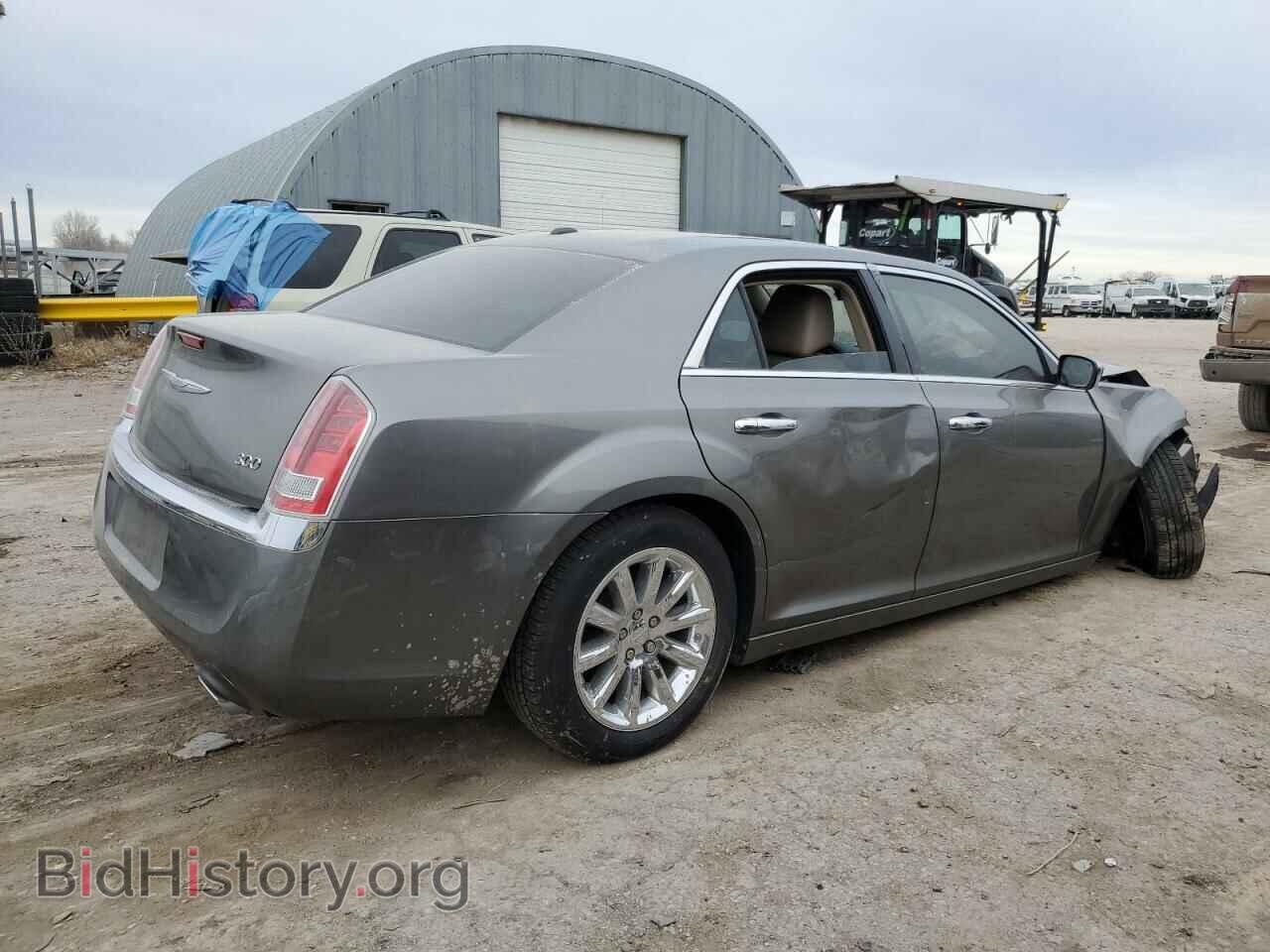 2011 CHRYSLER 300 - VIN: 2C3CA5CG4BH579979 - Фото 3
