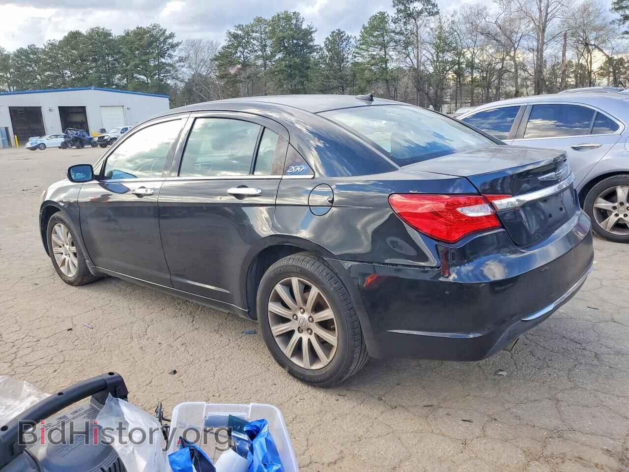 2013 CHRYSLER 200 - VIN: 1C3CCBCG5DN736647 - Фото 2