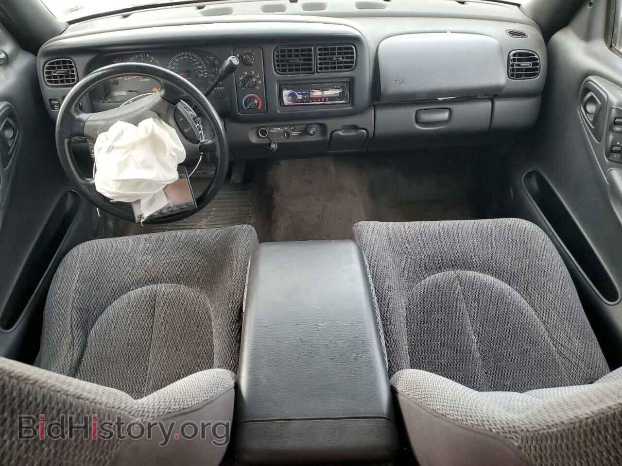 1998 DODGE All Models - VIN: 1B7GL22X4WS642973 - Фото 8