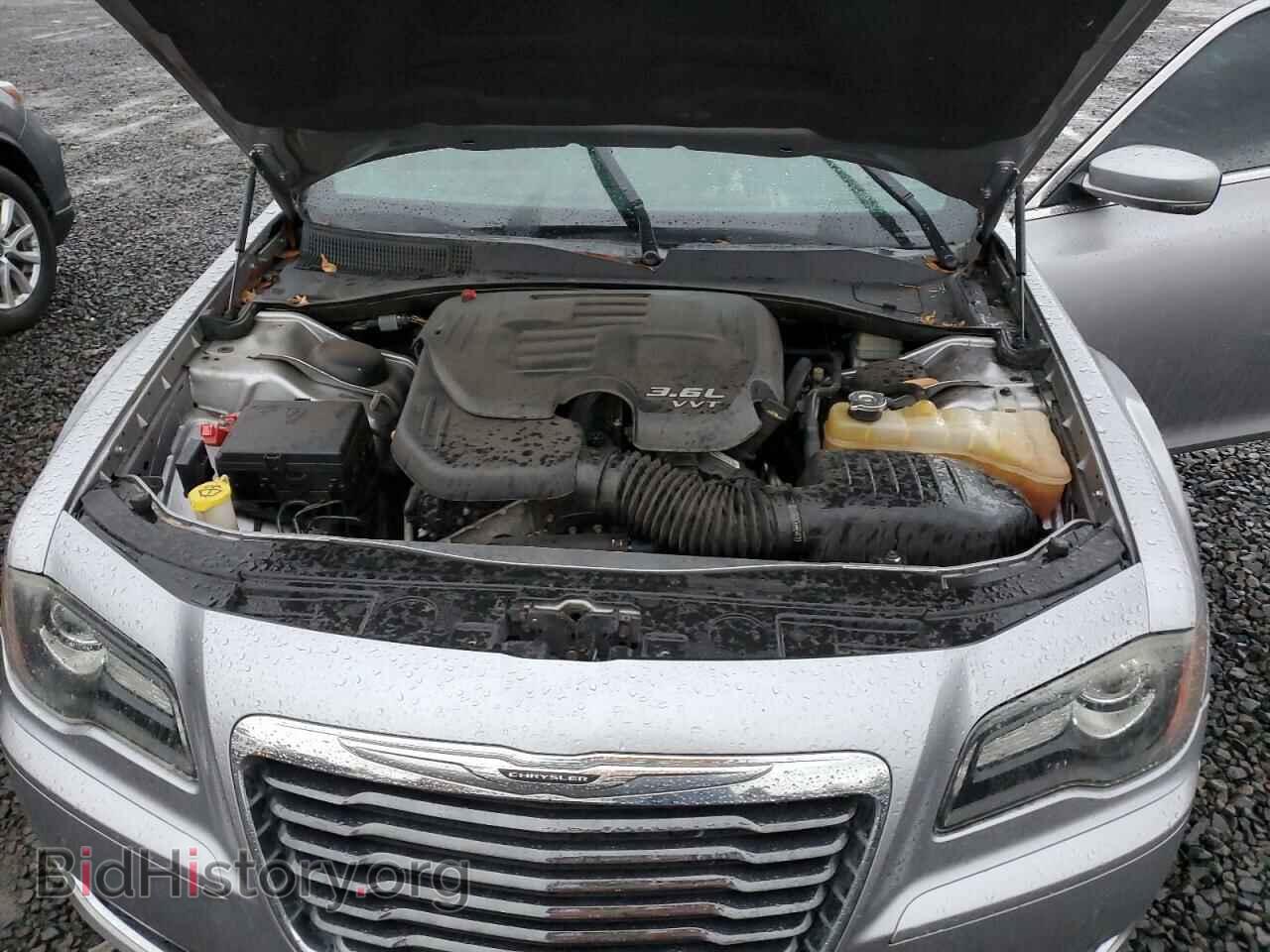 2014 CHRYSLER 300 - VIN: 2C3CCAGG5EH207679 - Фото 11