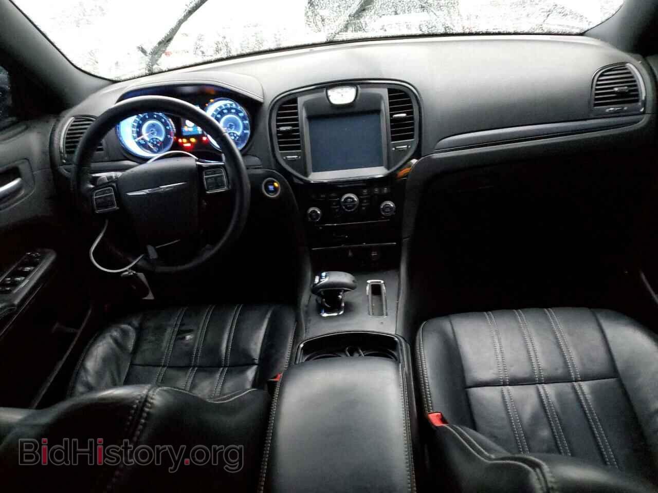 2014 CHRYSLER 300 - VIN: 2C3CCAGG5EH207679 - Фото 8