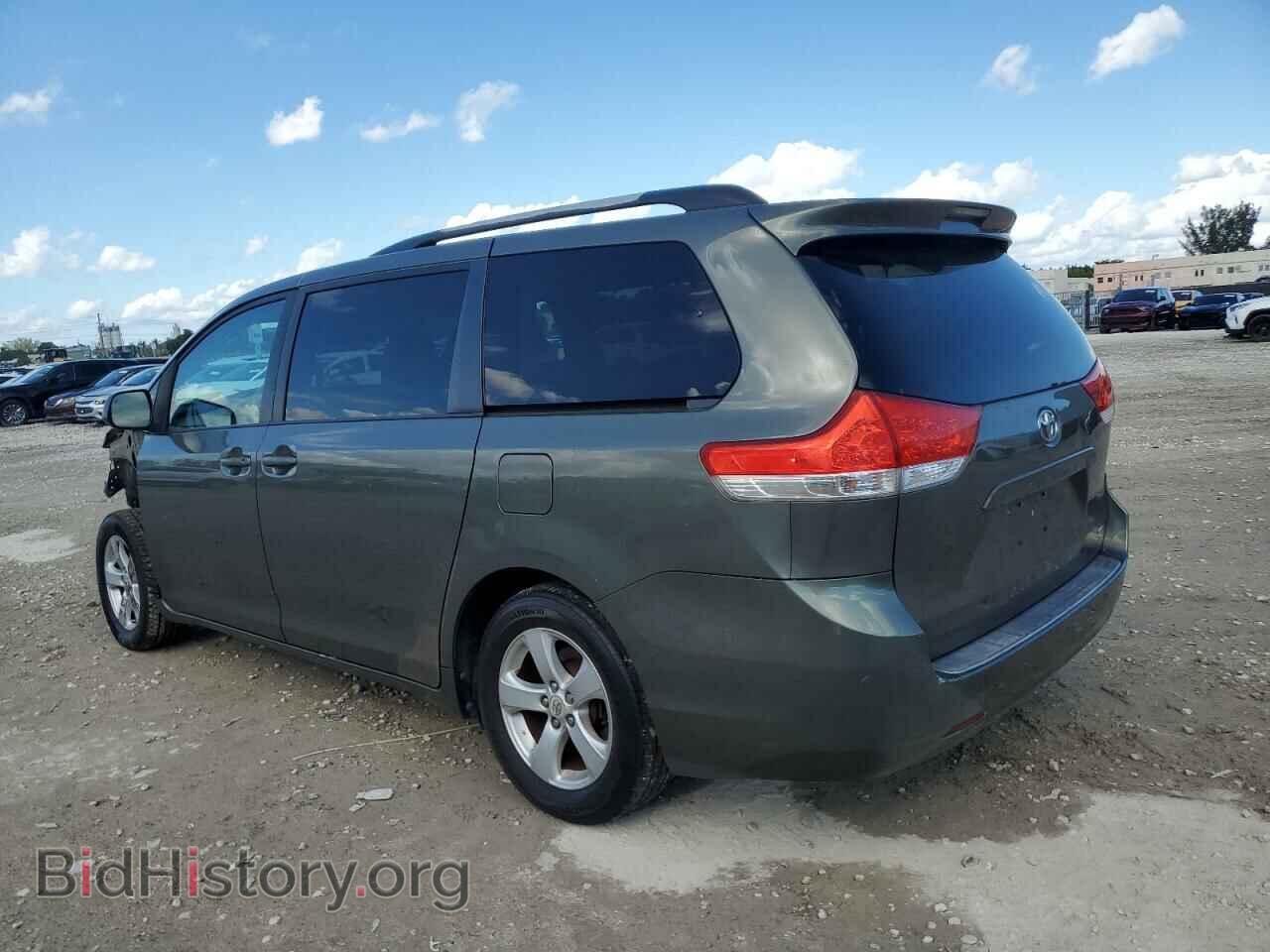 2011 TOYOTA All Models - VIN: 5TDKK3DC9BS125054 - Фото 2
