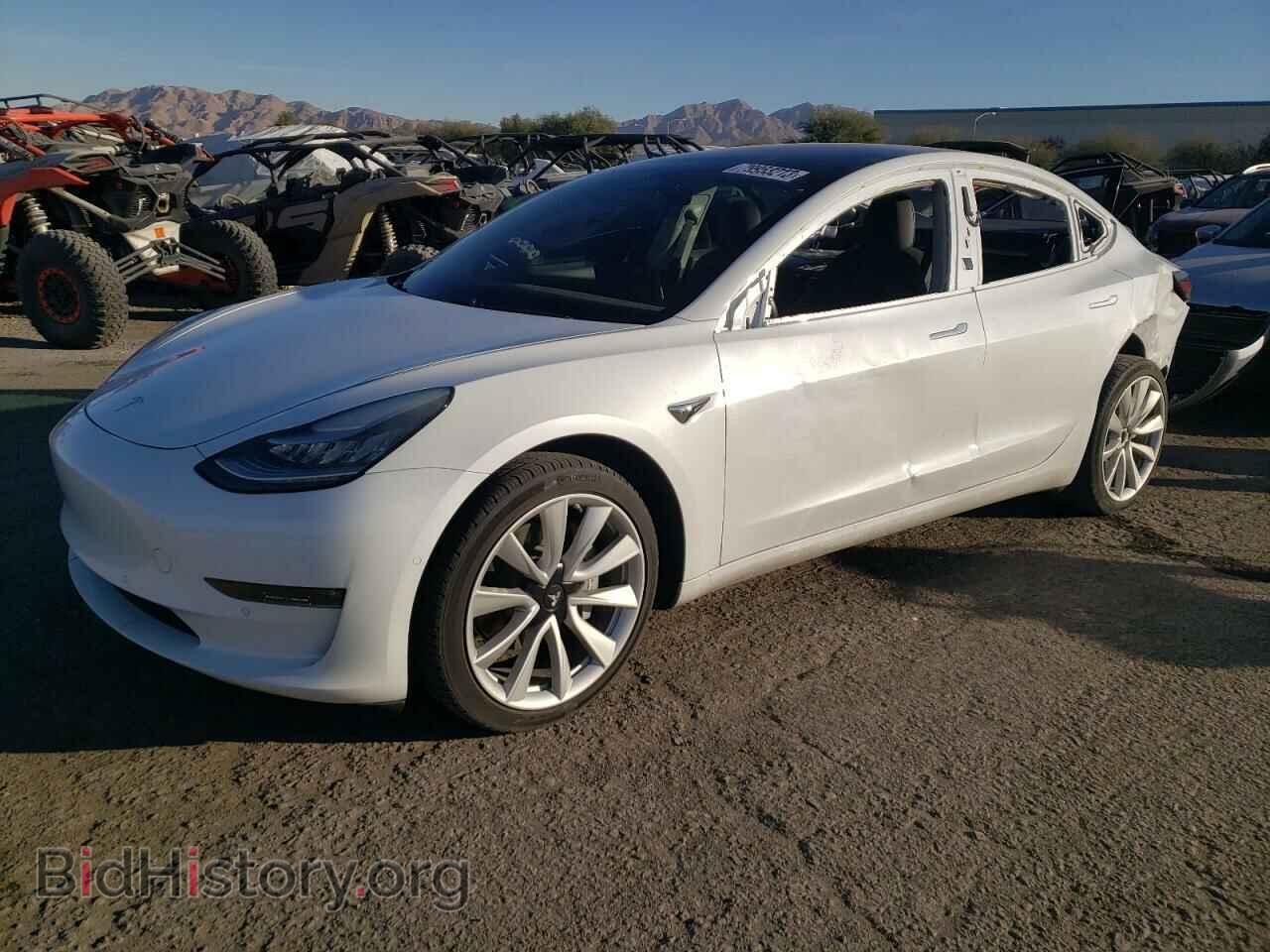 Фотография 5YJ3E1EA7JF108768 - TESLA MODEL 3 2018