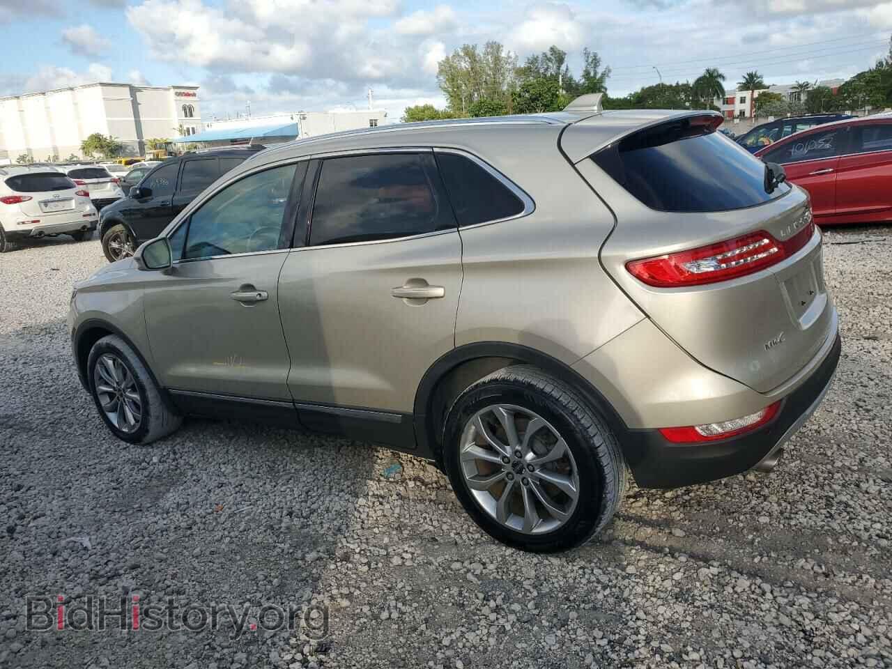 2017 LINCOLN MKC - VIN: 5LMCJ2D92HUL45221 - Photo 2