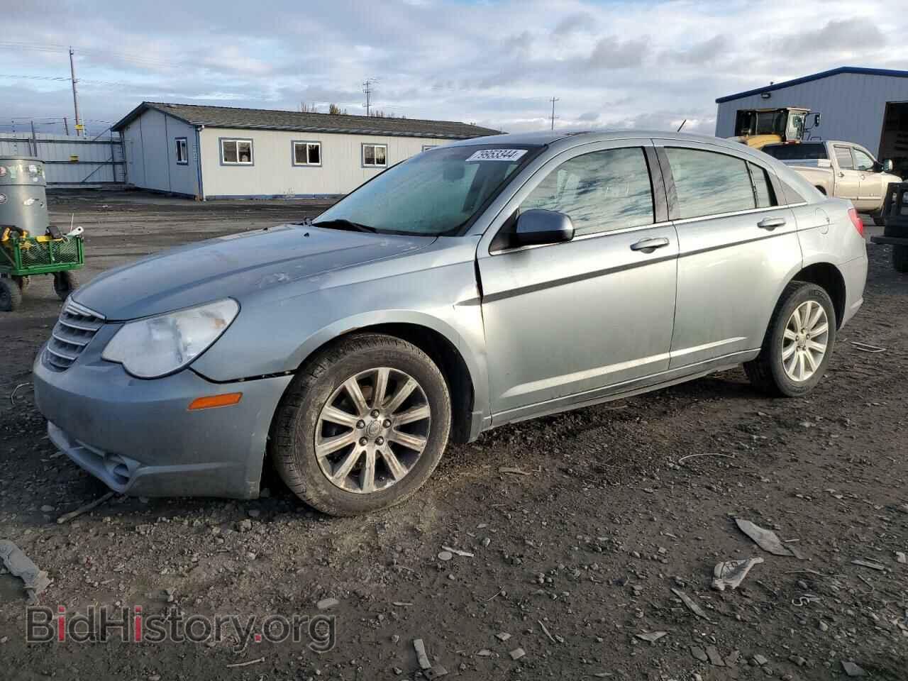 Photo 1C3CC5FB8AN145936 - CHRYSLER SEBRING 2010