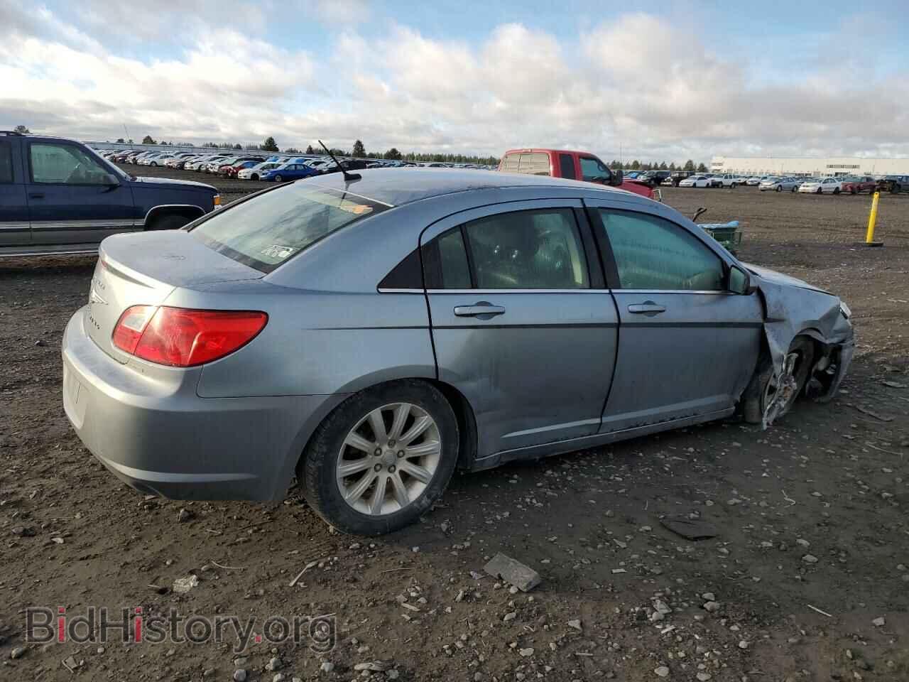 2010 CHRYSLER SEBRING - VIN: 1C3CC5FB8AN145936 - Фото 3