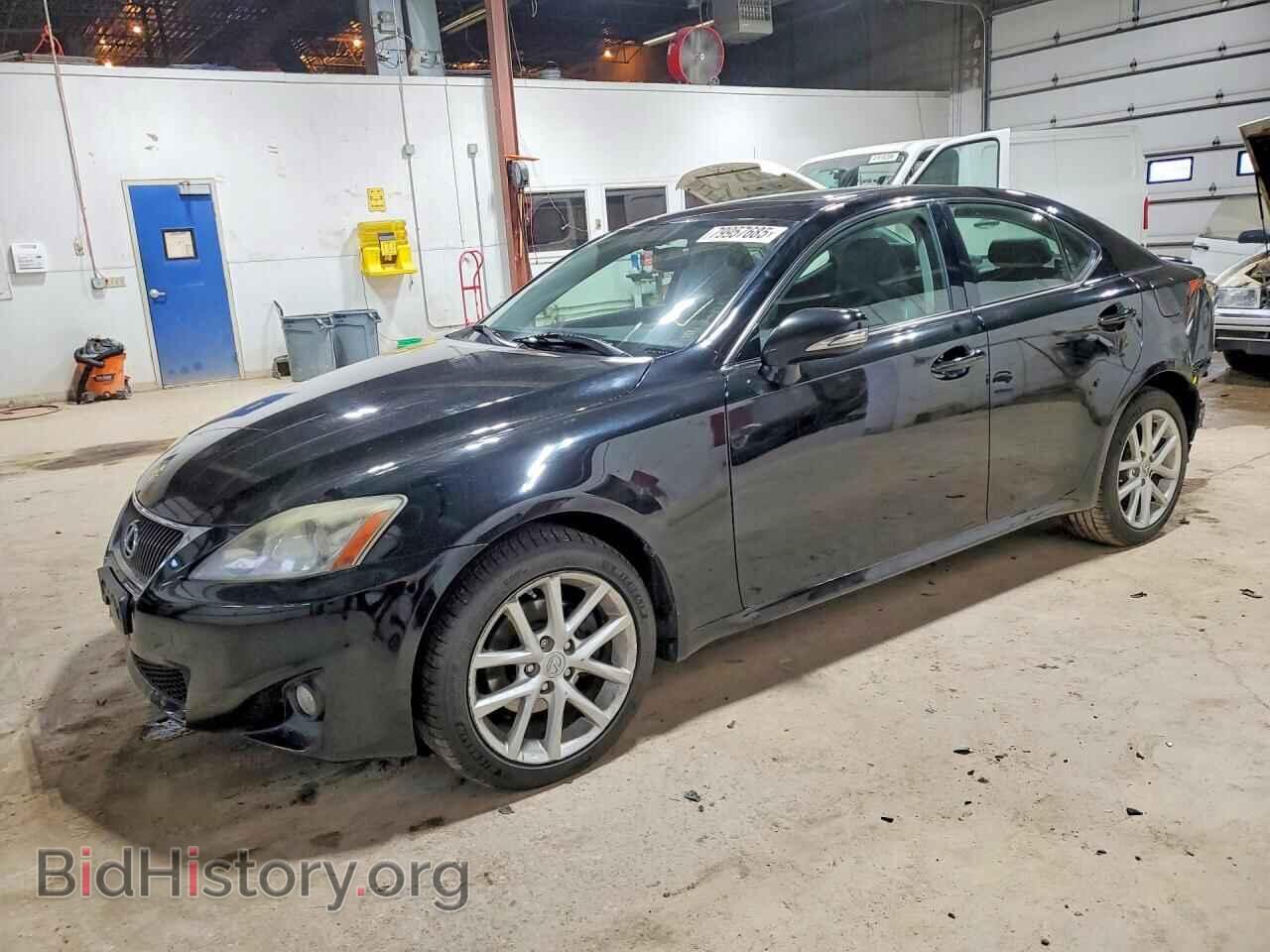 Фотография JTHCF5C22B5047413 - LEXUS IS 2011