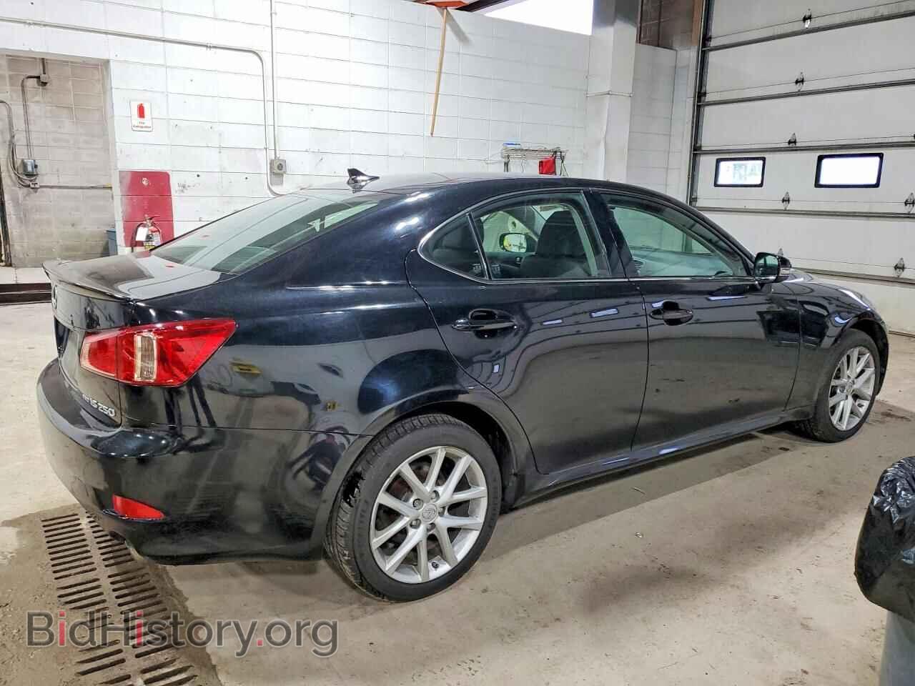 2011 LEXUS IS - VIN: JTHCF5C22B5047413 - Photo 3
