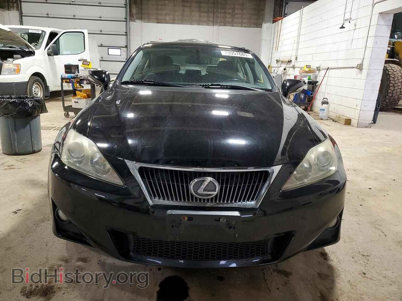2011 LEXUS IS - VIN: JTHCF5C22B5047413 - Photo 5